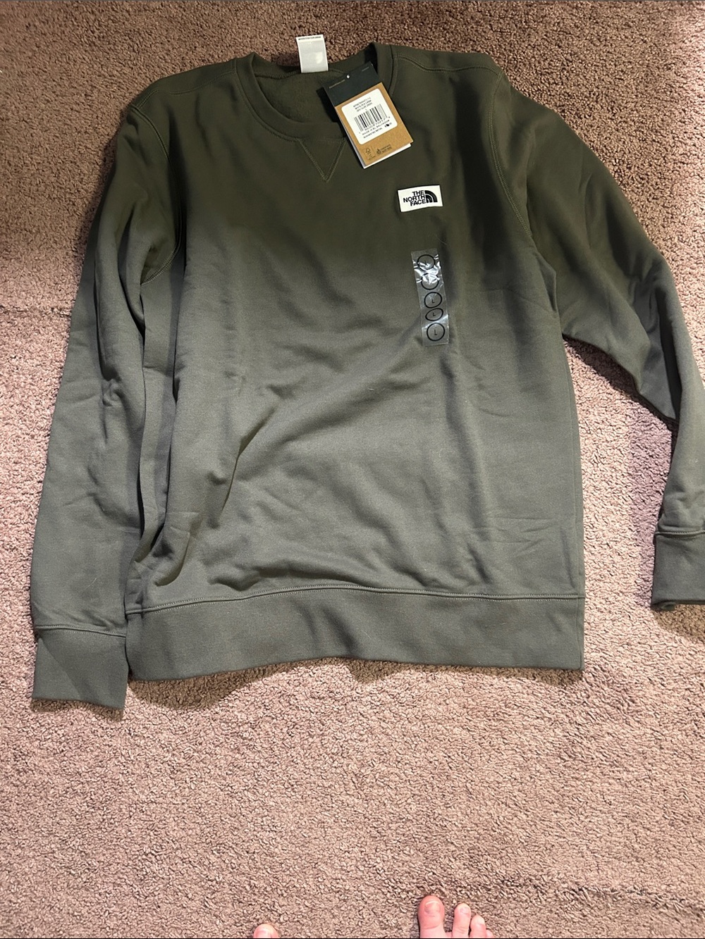 The North Face Men’s Crewneck Sweatshirt in Olive